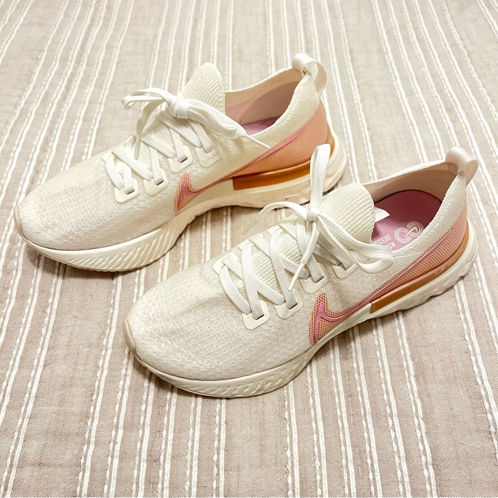 Women’s Nike React Infinity Run Flyknit Tennis Shoes Sneakers